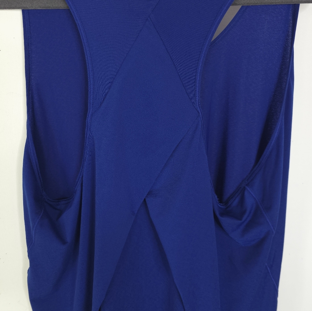 Lululemon Essential Tank Top Pleated Size 12 Like New - Picture 7 of 7